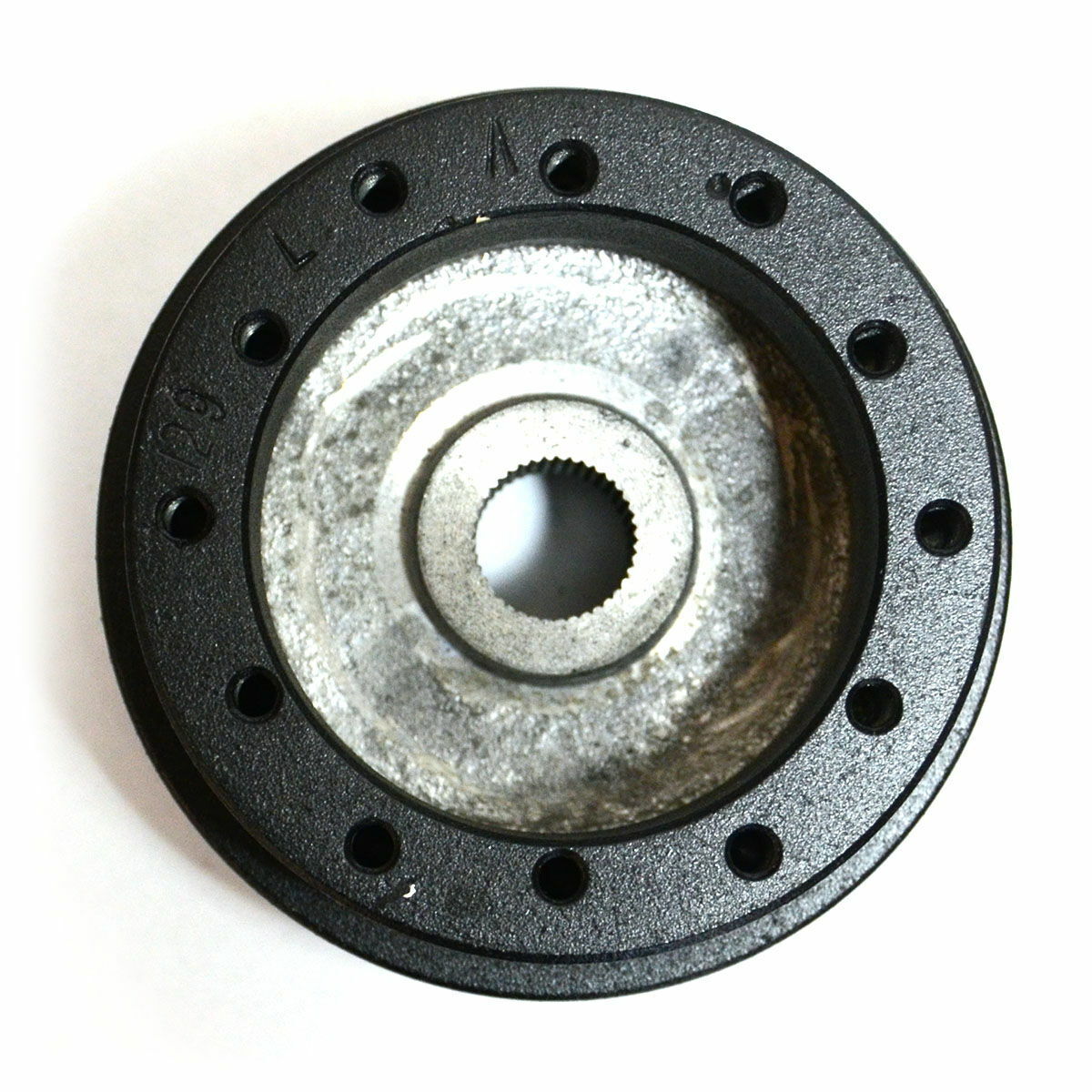 STEERING WHEEL BOSS KIT SAAS XE FAIRMONT GHIA & ZK FAIRLANE - 66mm TALL
