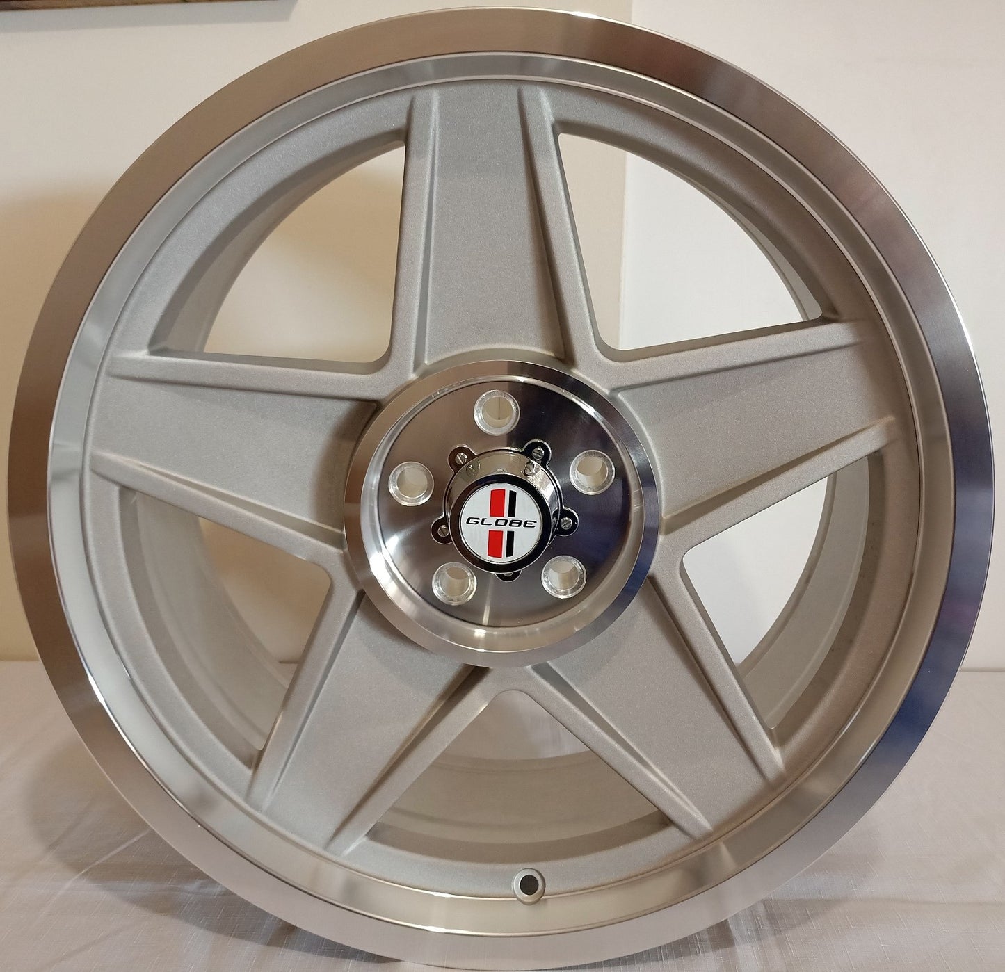 WHEEL BATHURST GLOBE 15x7 CONCOURS (72 DATE CODE) EACH